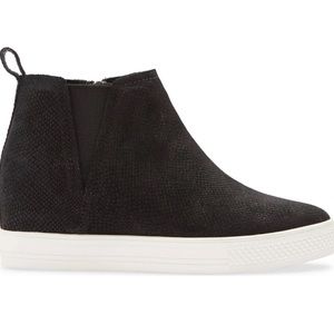 Caslon Wedge Sneaker - Python